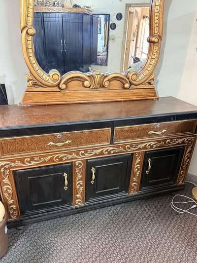 King size bed dressing and side table for sale