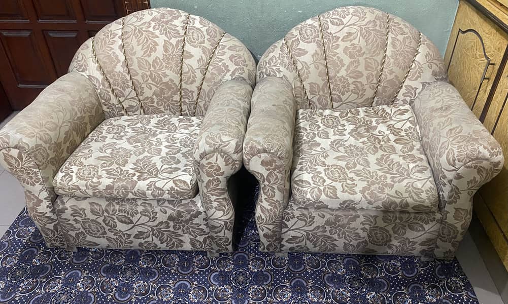 Sofas and table 0