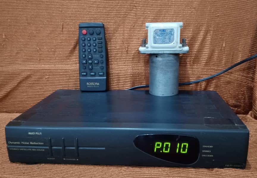 Dish Receiver with LNBF 3