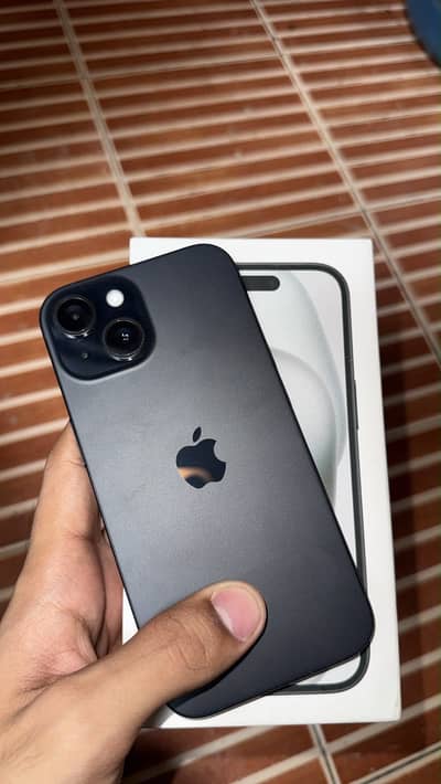 Apple iPhone 15