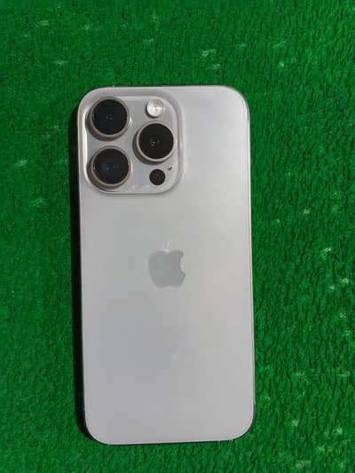Apple iPhone 15 Pro