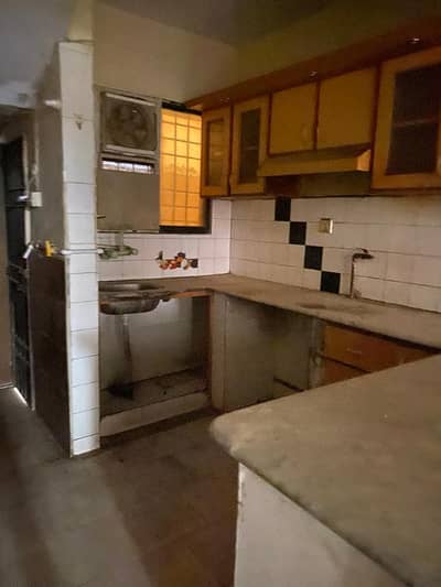 240yrds 1st Floor West Open 3 Bed DD Portion For Rent In Gulshan Block 1