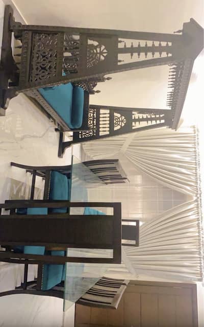 Traditional Wooden Dinning with 8 chairs Set — Good Condition