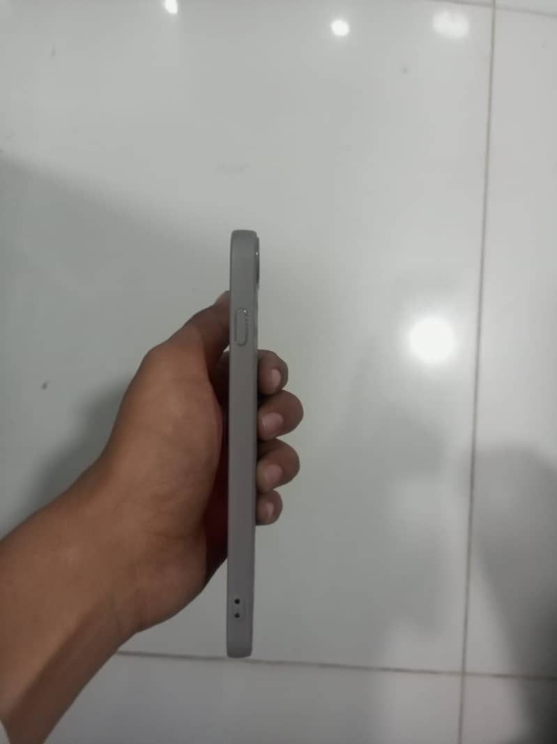 Apple iPhone 7 Plus 4
