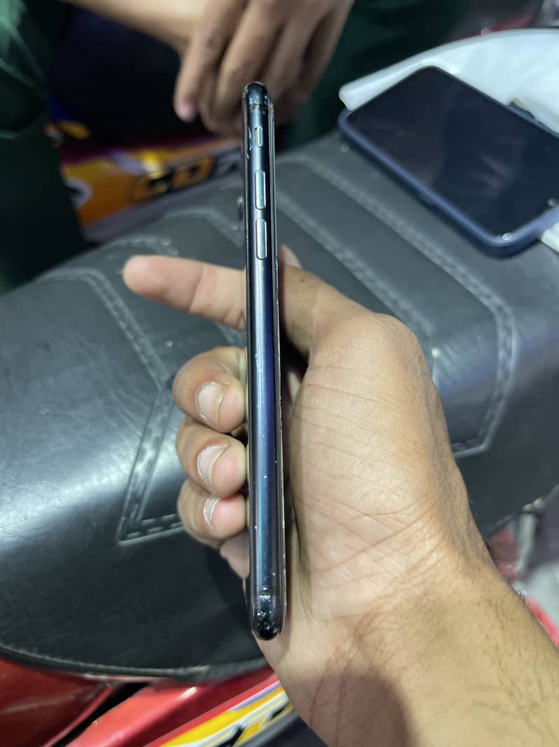 Apple iPhone SE 4