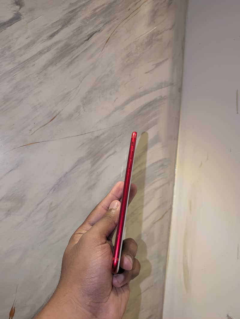 Apple iPhone 7 Plus 4