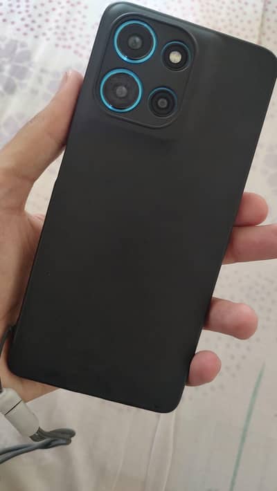 Motorola Moto G75