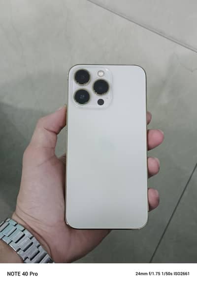 I phone 13 pro water pack