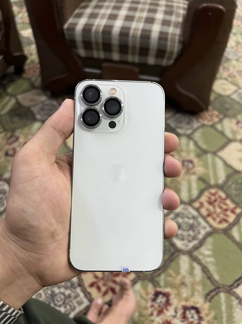 iPhone 13 pro 0