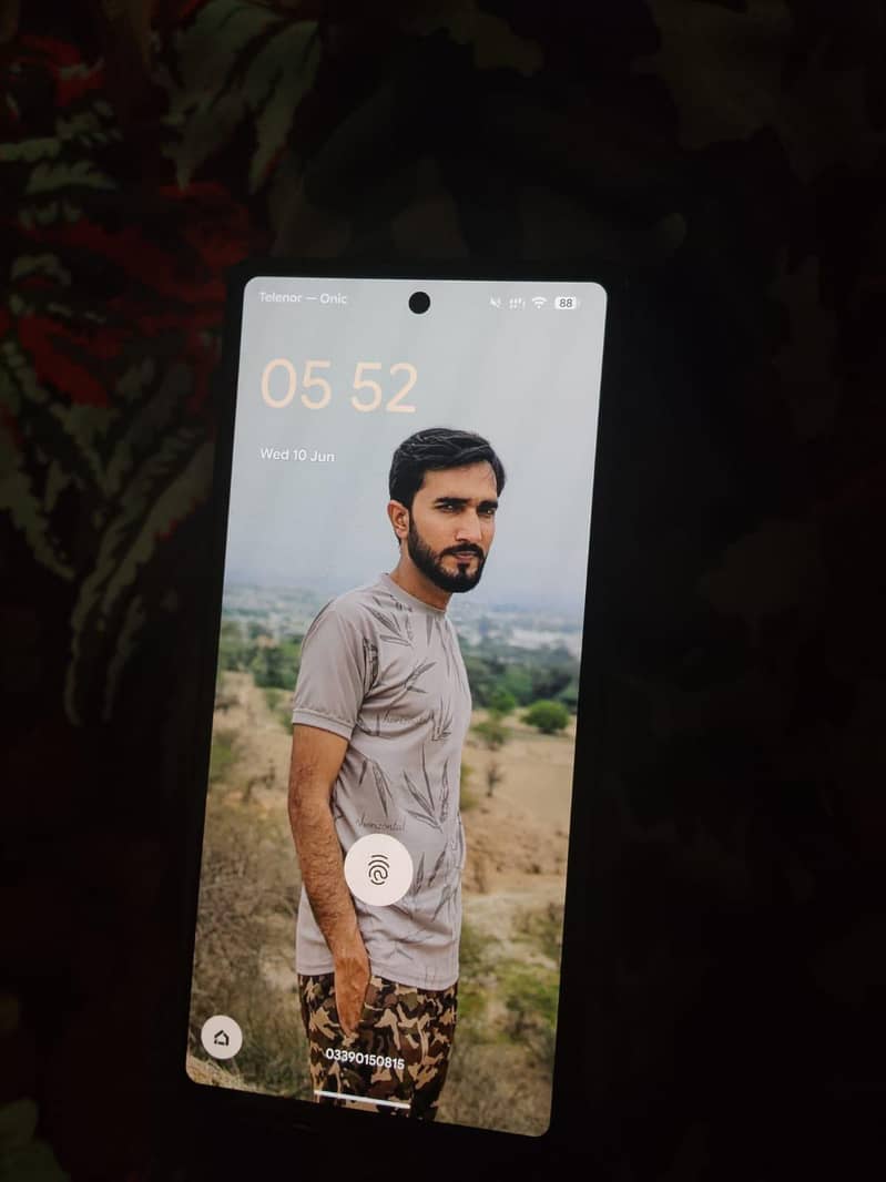 Google Pixel 7a 2