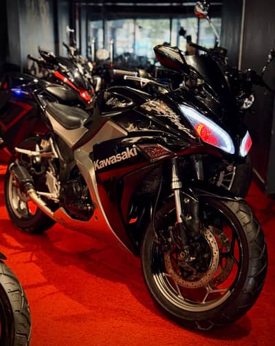 Kawasaki Ninja 400cc Dual Cylinder