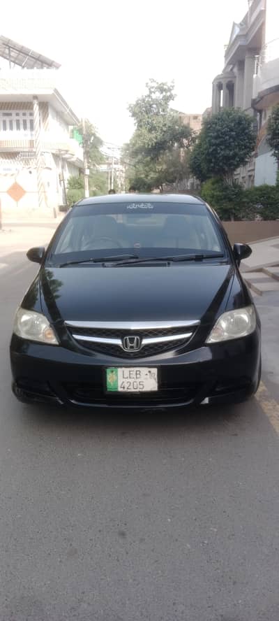 Honda City 2006/2007 a. c full chill own name