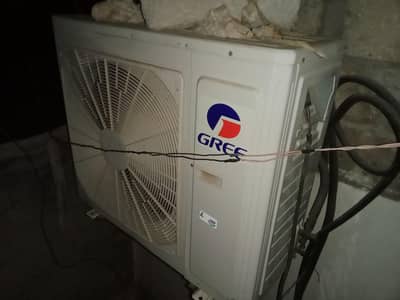 Gree inverter AC 2 ton
