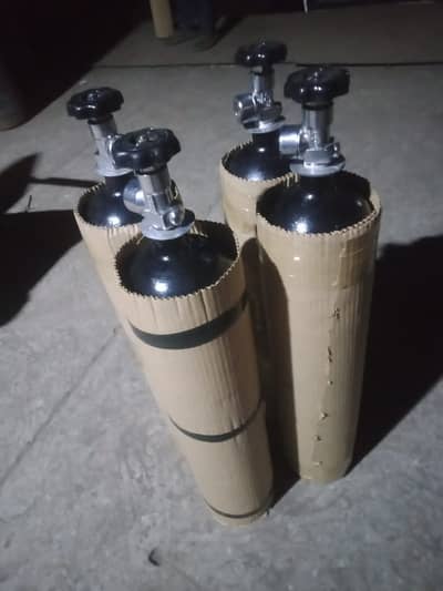 Medical Oxygen Cylinder Refill & Exchange Service