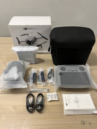 Dji mini 4 pro Fly More Combo Plus - RC2