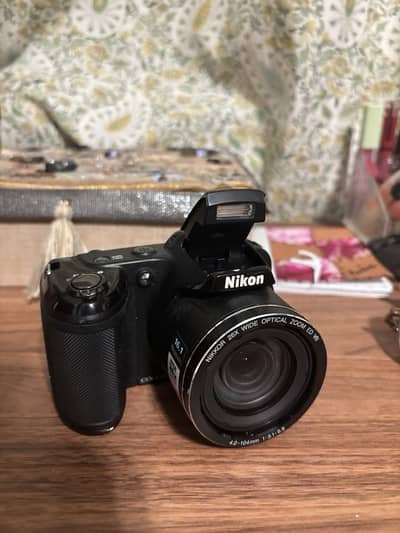Nikon Coolpix L320
