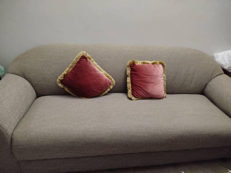 Sofa set 0