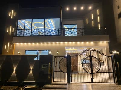 6 Marla Triple Storey Modern House Manic Block