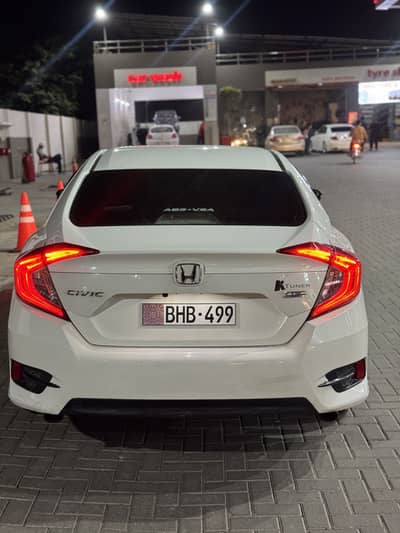 Honda Civic Turbo 1.5 oriel