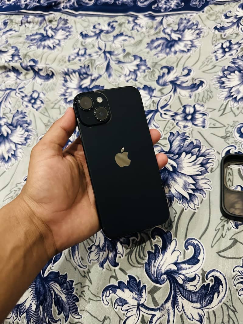 Apple iPhone 14 2