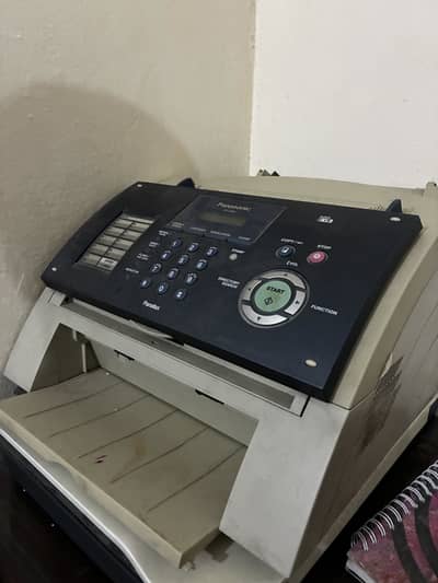 UF-4100