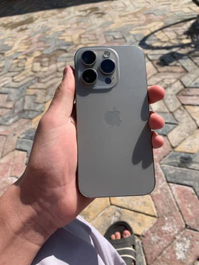 Apple iPhone 15 Pro by pass