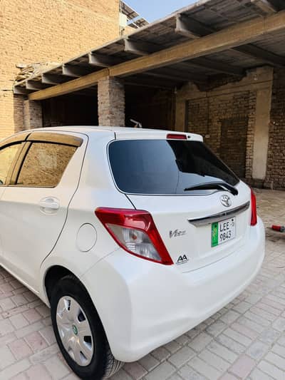 Toyota Vitz 2013 to 16 import