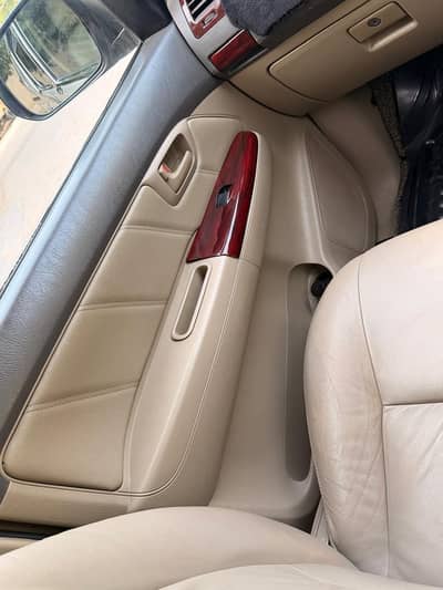 Toyota Hilux 2013 registered 2017