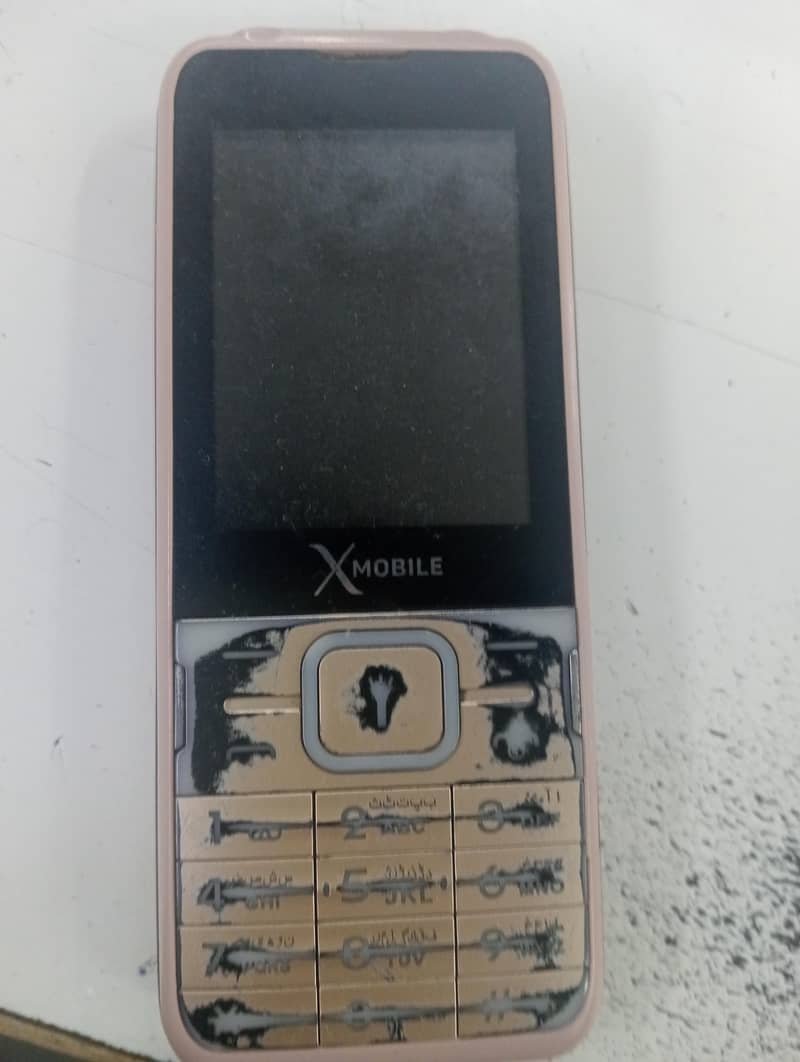 XMobile Dhoom Plus 0