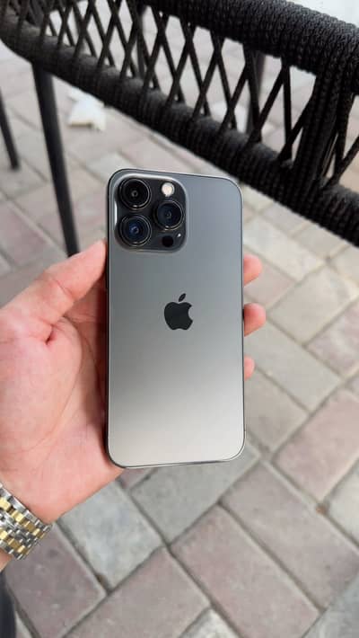 Apple iPhone 13 Pro