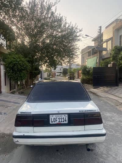 Toyota corolla 1986 Dubai model