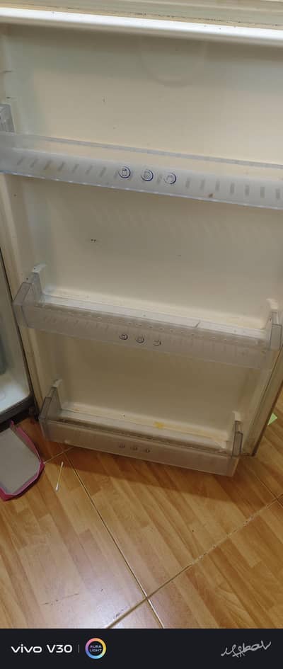 Haier HRF305 refrigerator for sale