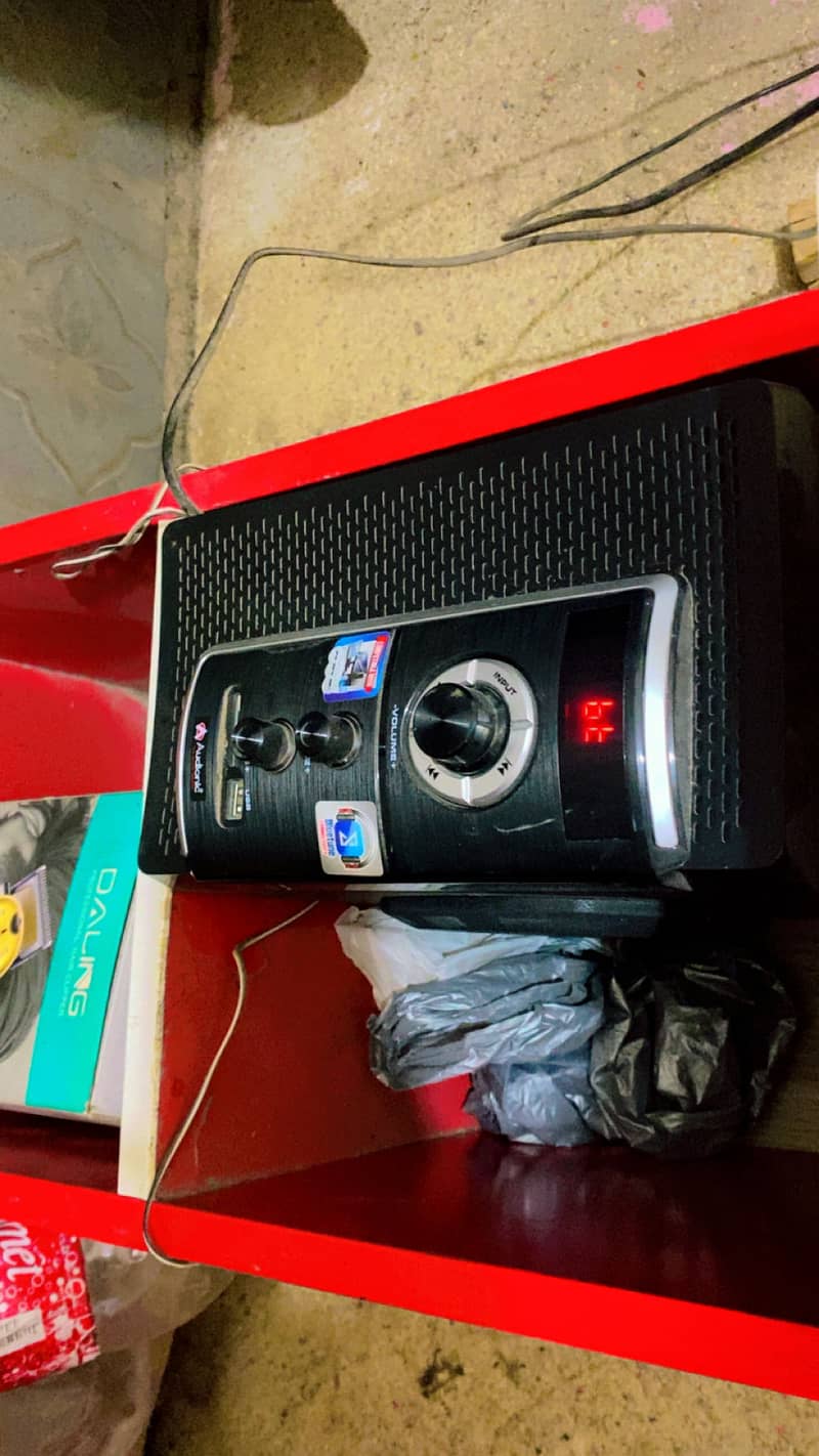 Audionic baser speker 0