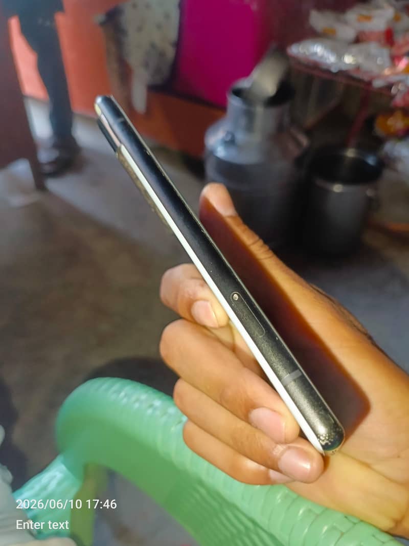 Google Pixel 6 0