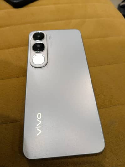 Vivo Y200