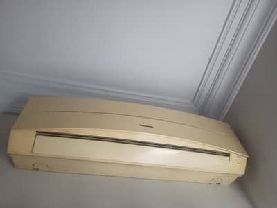 Panasonic AC 1.5 ton femly use
