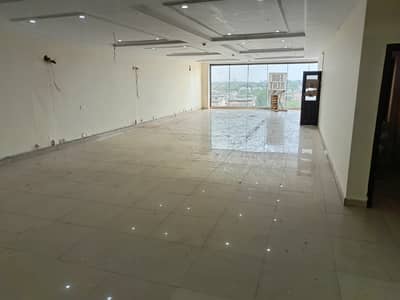 8 Marla 4th Floor office for Rent in DHA phase 5 Block B - Elevator & spacious parking