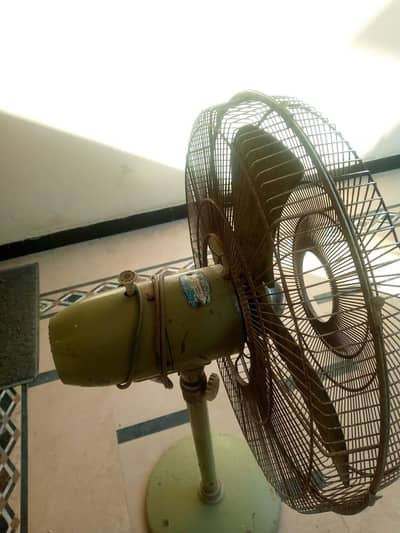Pedestral Fan For Sale