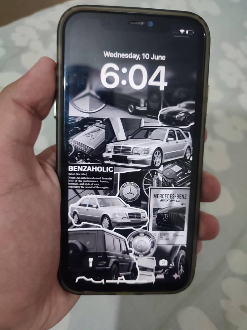 Apple iPhone 11 8