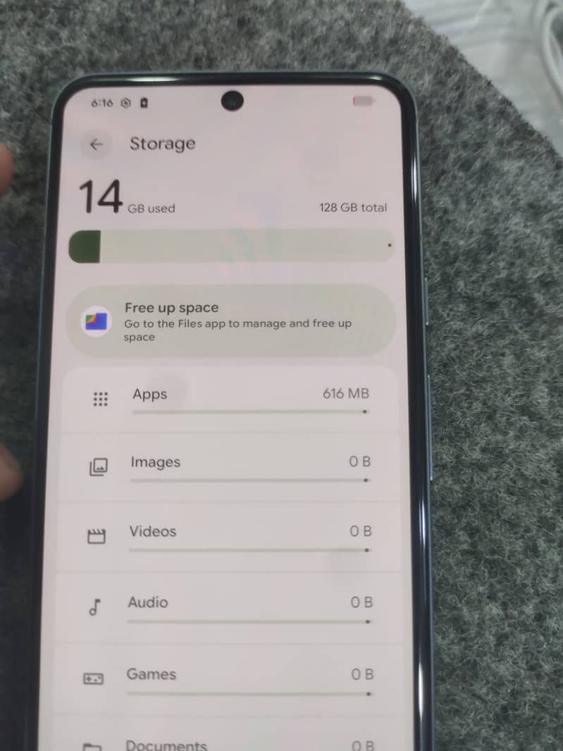 Google Pixel 8 5