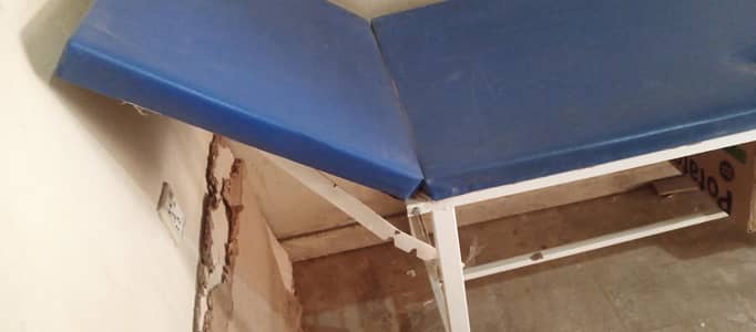 clinic bed available