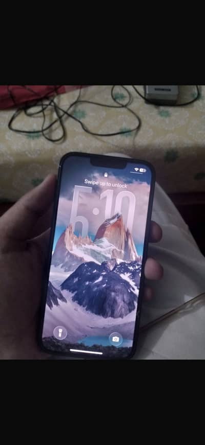Apple iPhone 16e