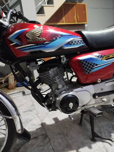 honda CG 125 (2023-24)