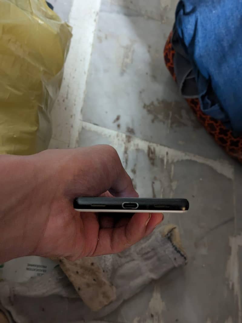 Google Pixel 6a 3