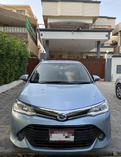 Toyota Corolla Axio 2015