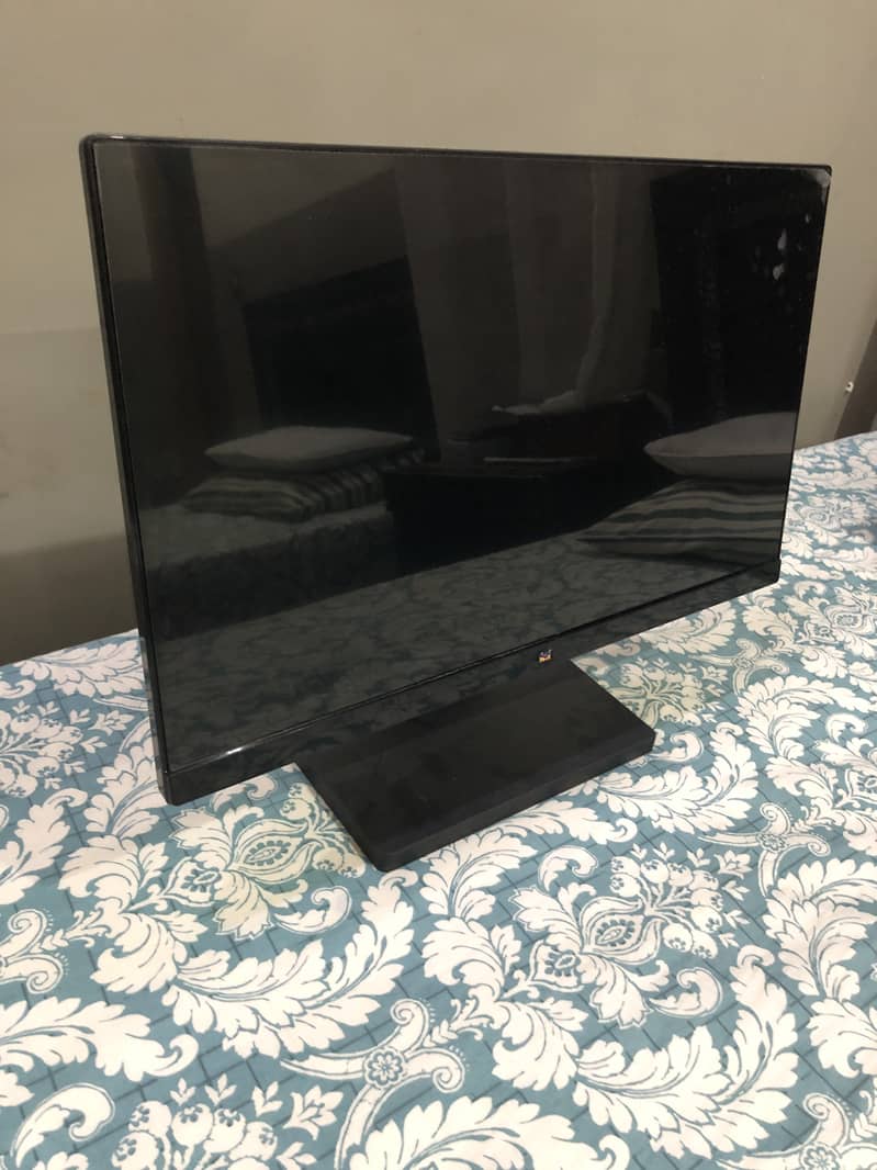Monitor 1