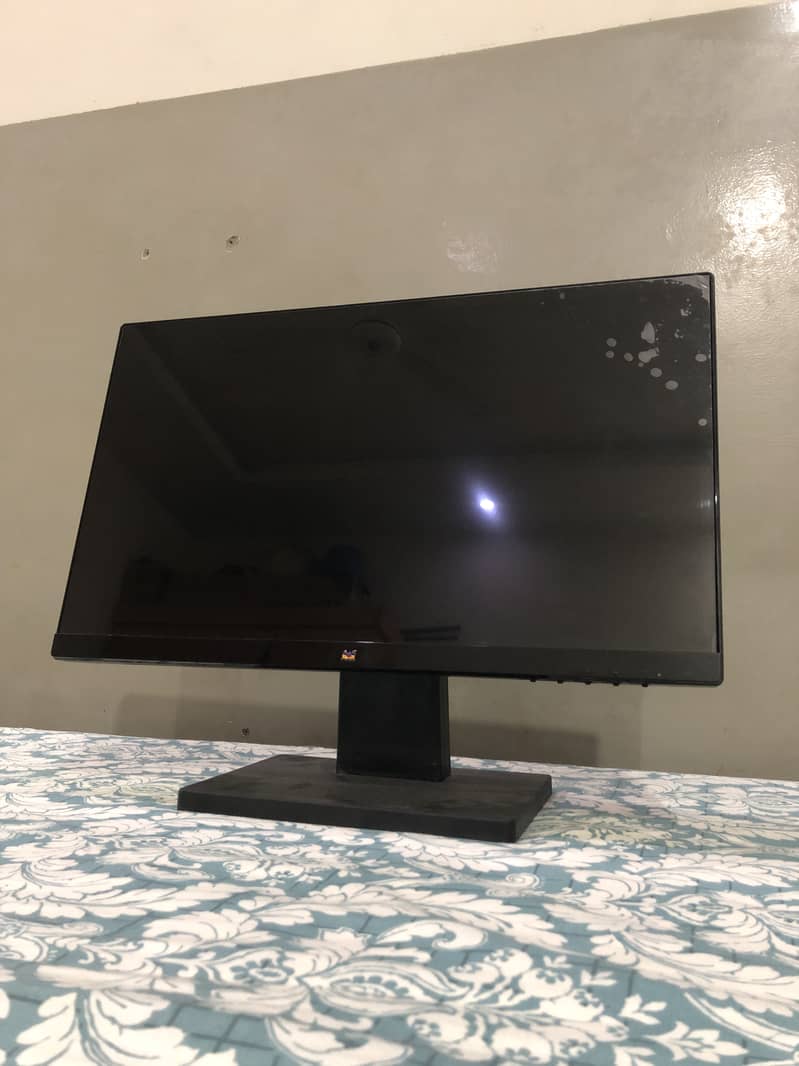 Monitor 3