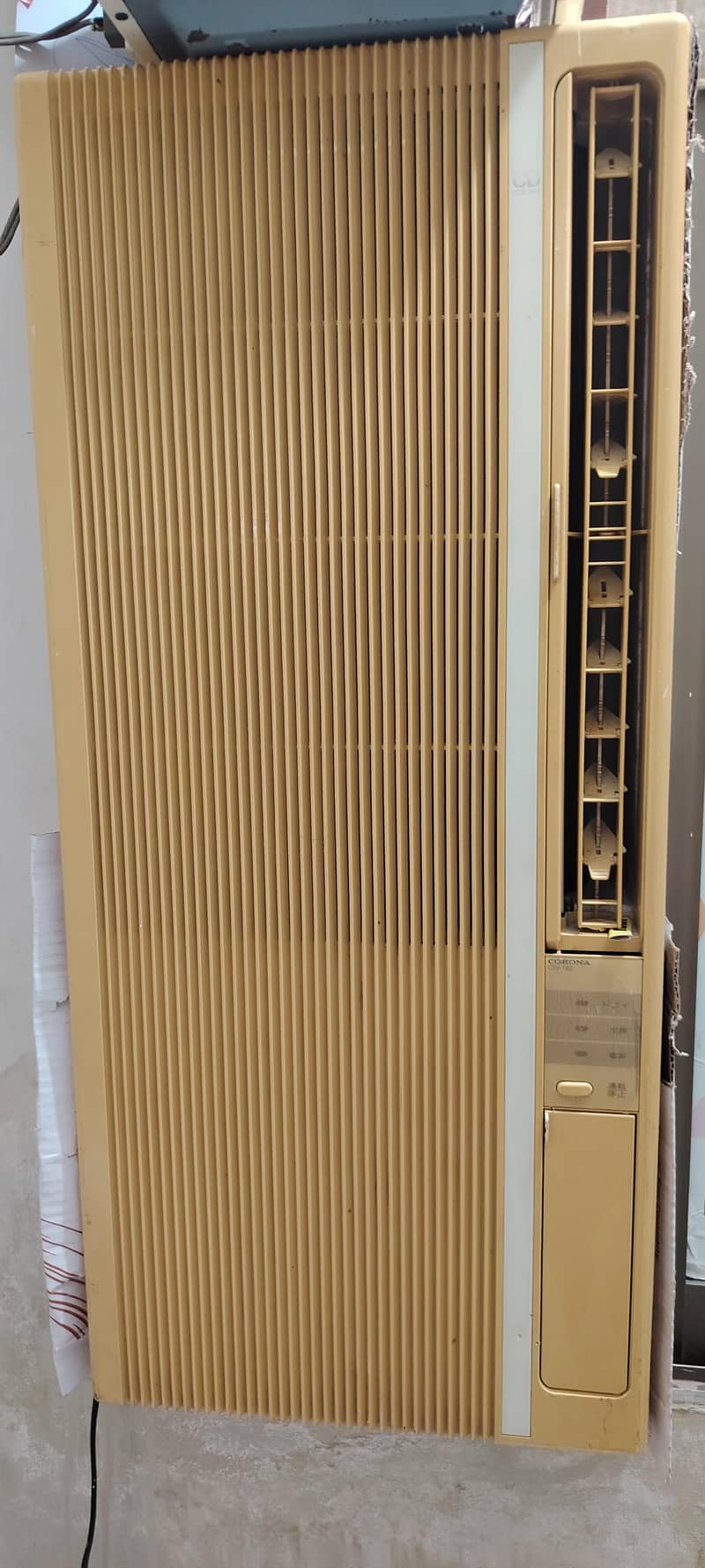 Verticle Window Ac 1