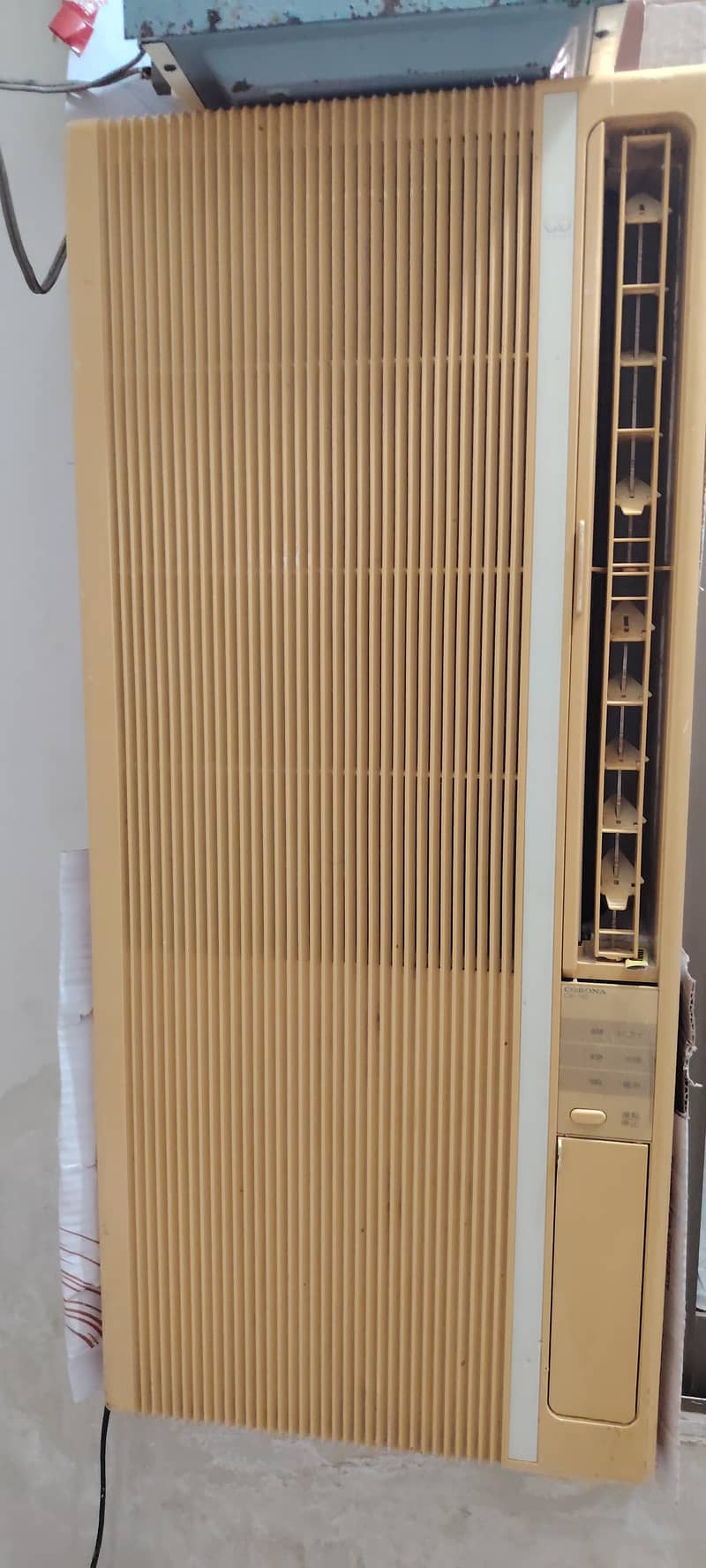 Verticle Window Ac 6