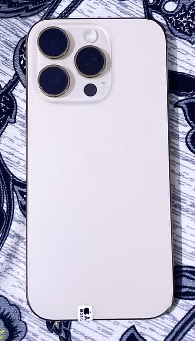 Apple iPhone 16 Pro